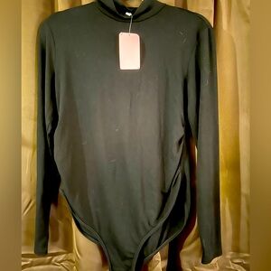 Ladies Sweet Bump Maternity Top, Size M , Black long sleeve turtleneck